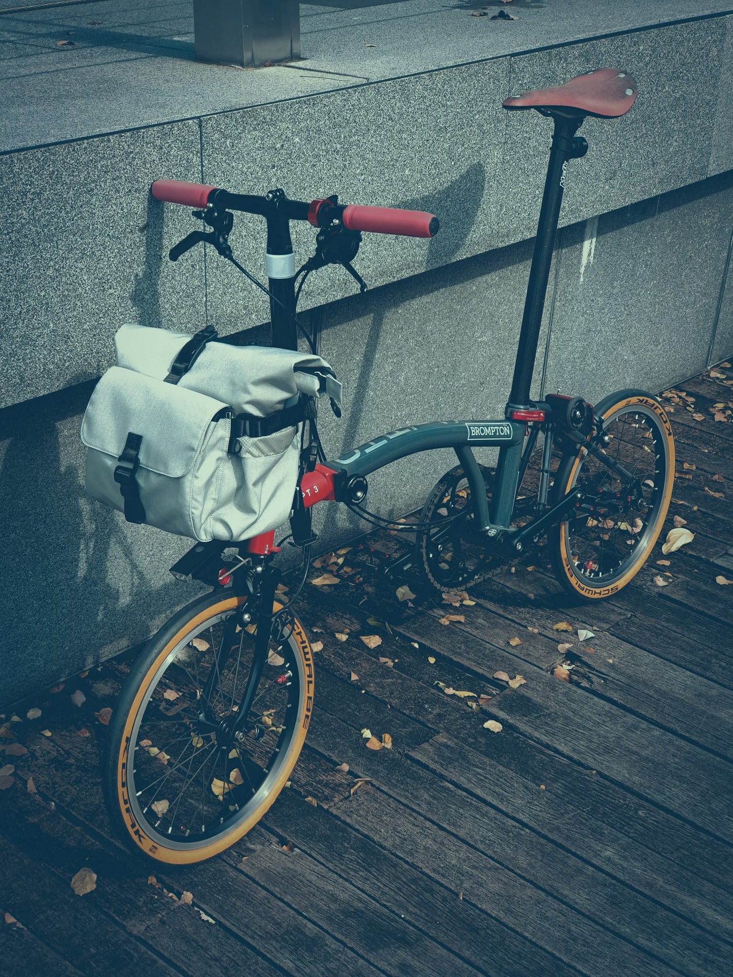 UrbanX® Cosmopolitan