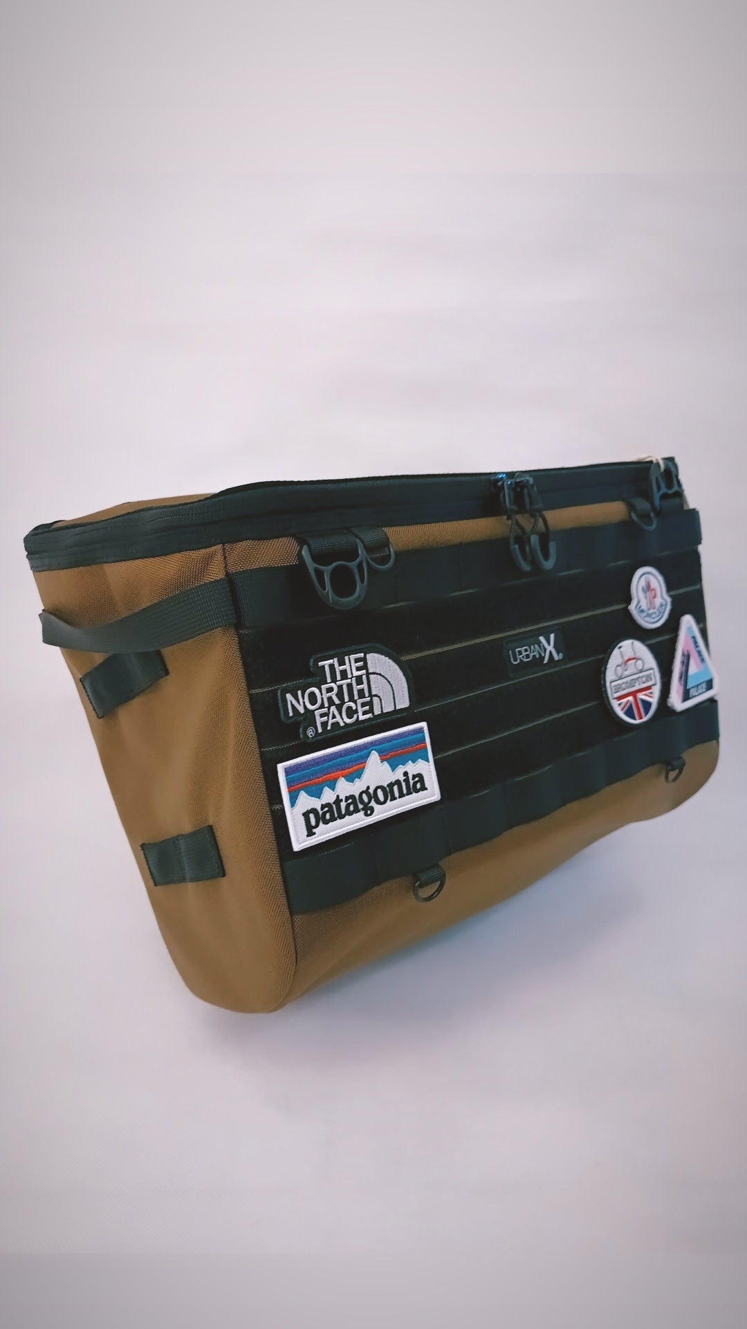 UrbanX® Picnic Basket
